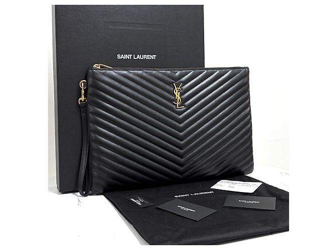 Autre Marque Clutch Monogram Matelassé Black - vista 2