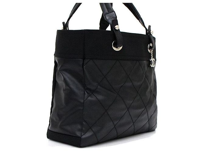 Chanel Borsa Shopper Biarritz MM in pelle e tessuto nera - vista 3