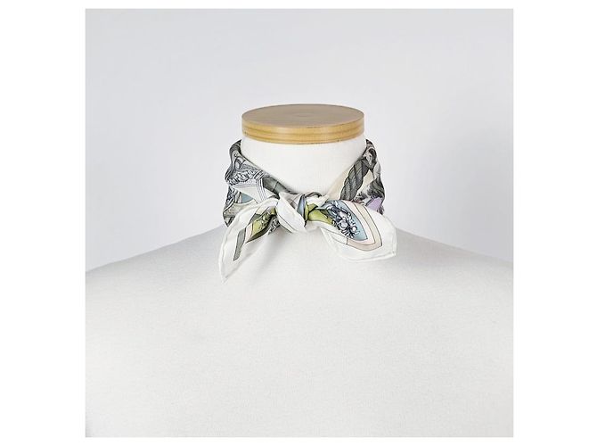 Hermès Sciarpa di seta da donna Blanc Ver Amande Rose - vista 11