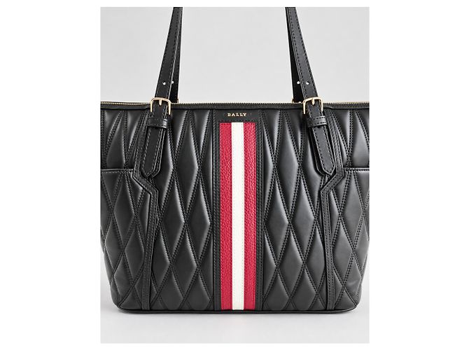 Bally Gesteppte Leder-Schultertasche - Ansicht 10