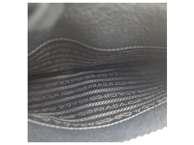 Prada Borsa a tracolla Mini Flap in pelle Vitello Daino Nera - vista 24