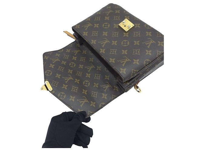 Metis Louis Vuitton Borsa Pochette Métis Monogram Tote e Crossbody - vista 21