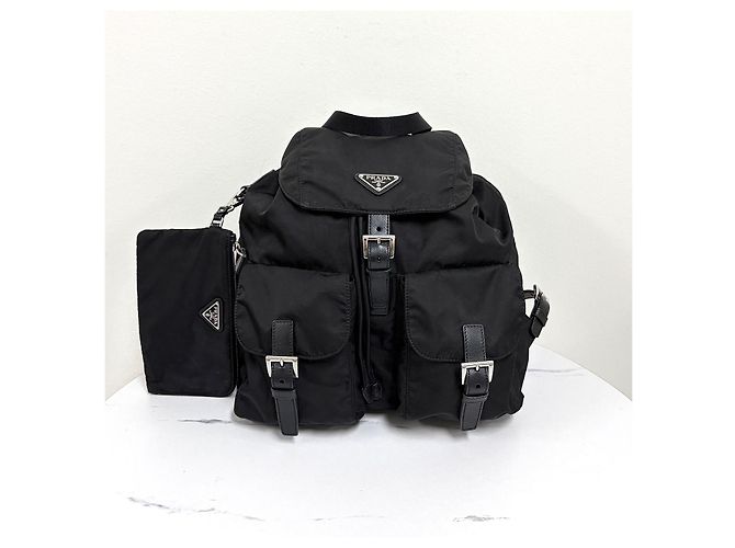 Prada Sac à dos Medium en nylon avec logo triangle Noir - vue 6
