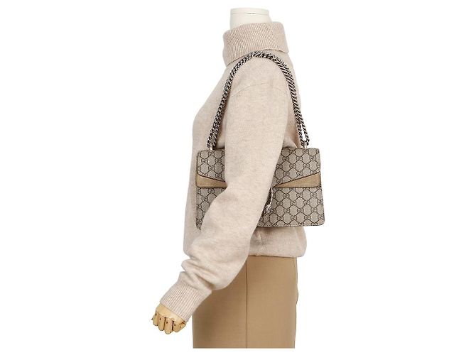Gucci Borsa a tracolla Small Dionysus GG Supreme Sand - vista 11