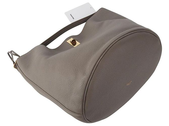Céline mala bucket flexível em pele de vitela granulada - vista 5