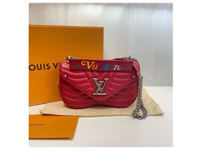 Louis Vuitton Borsa a Tracolla New Wave Flap Chain MM Rossa - vista 2