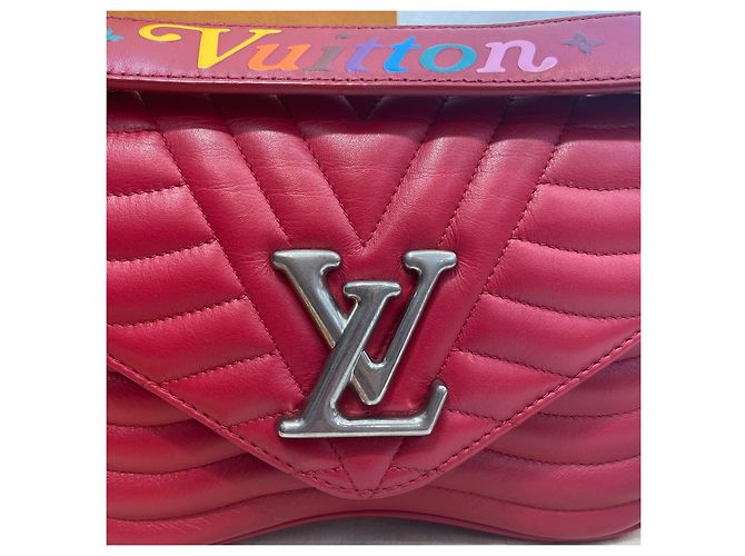 Louis Vuitton Borsa a Tracolla New Wave Flap Chain MM Rossa - vista 3