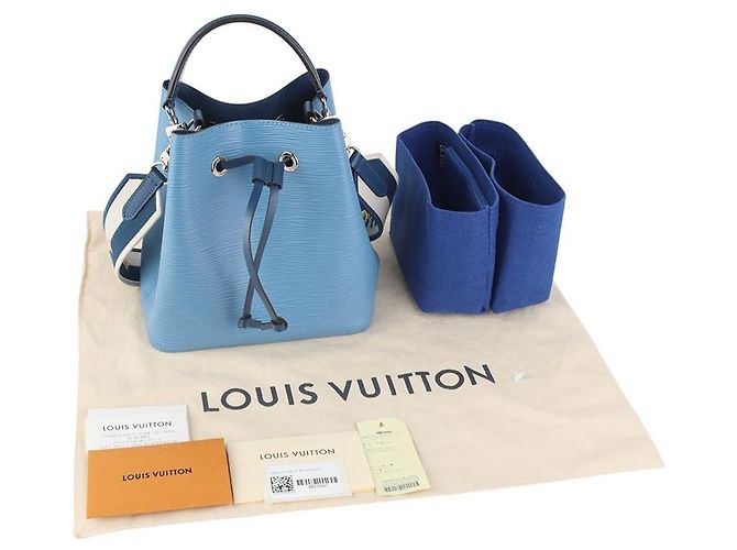 Néonoé Louis Vuitton Borsa a tracolla Neo Noé BB in pelle Epi blu - vista 8