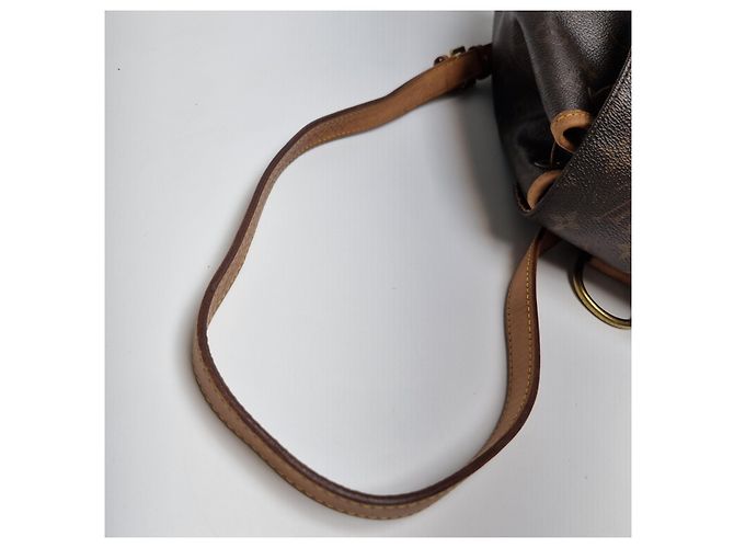 Louis Vuitton Zaino Monogram Montsouris PM - vista 12