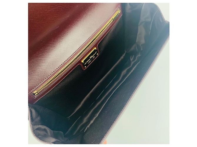Salvatore Ferragamo Borsa a tracolla Ferragamo Loose Calf Vara - vista 5