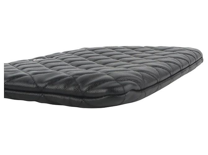 Chanel Clutch Pocket Caviar Plateada Medium - vista 5