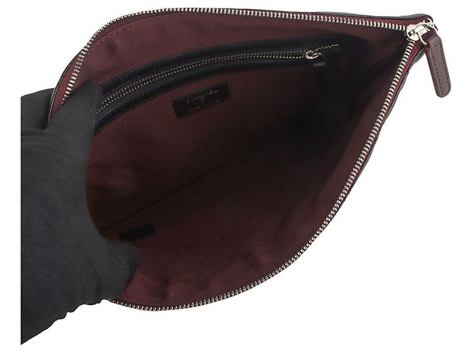 Chanel Clutch Pocket Caviar Plateada Medium - vista 7