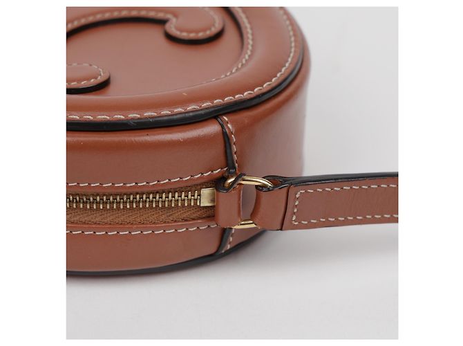 Céline Borsa a tracolla ovale Triomphe Puls - vista 11