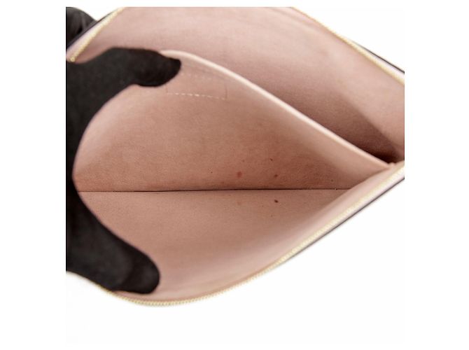 Louis Vuitton Daily Pouch Marrón - vista 10