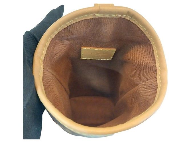 Louis Vuitton Borsa a tracolla mini Fold Me Monogram Canvas Pouch - vista 3