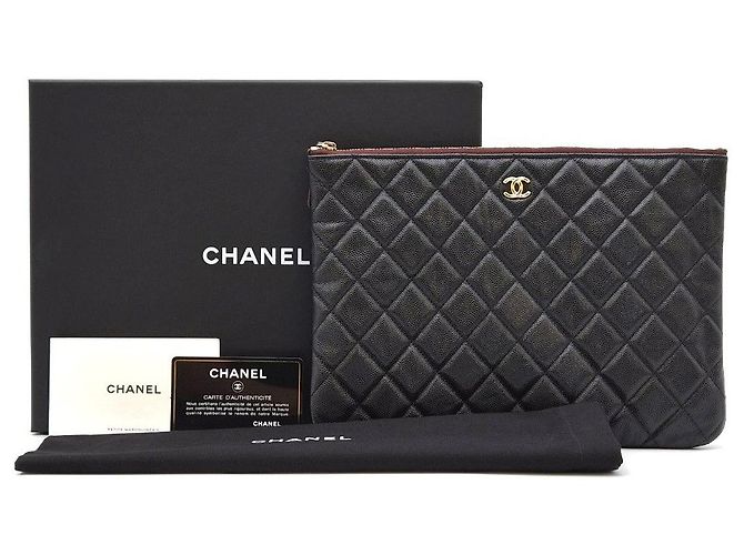 Chanel Classic Clutch New Medium Caviar Series Condition - vista 5