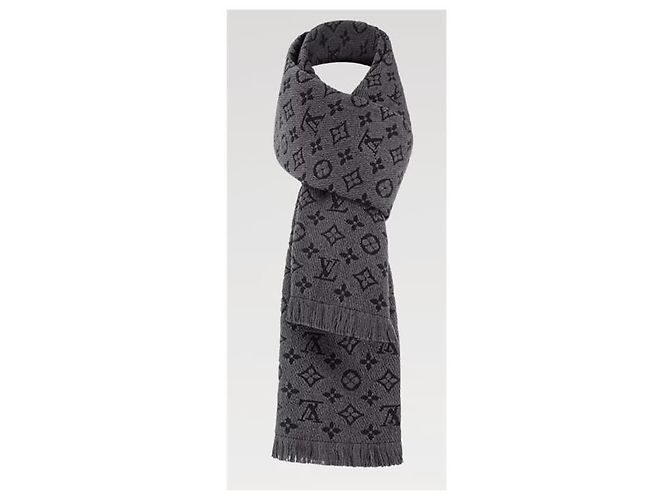 Louis Vuitton Monogram Classic Schal - Ansicht 3