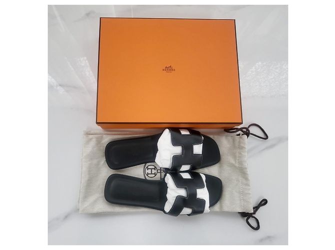 Hermès Sandali e ciabatte da donna Noir - vista 10