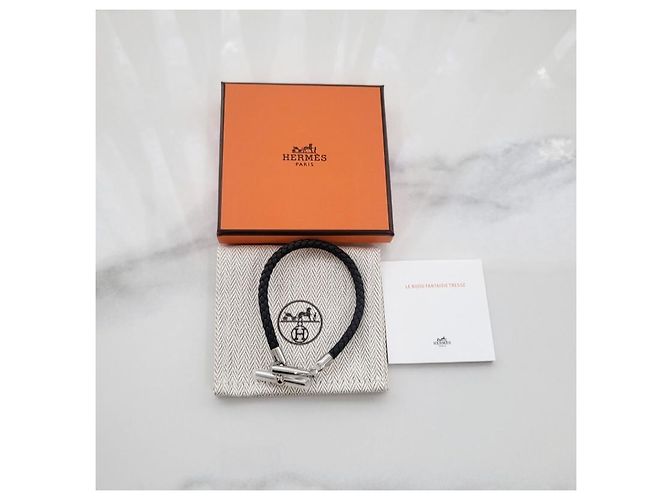 Hermès Geflochtenes Armband mit Steigbügelverschluss - Ansicht 9