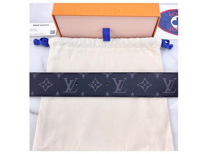 Louis Vuitton Ceinture réversible Monogram Eclipse - vue 5