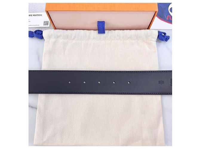 Louis Vuitton Ceinture réversible Monogram Eclipse - vue 6
