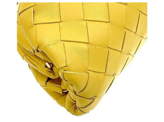 Bottega Veneta Mini Bolsa Dumpling em Mesh - vista 6