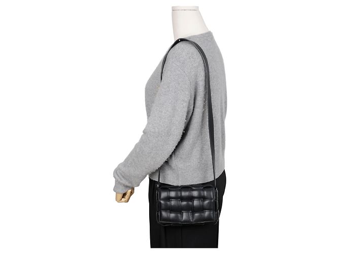 Bottega Veneta Borsa a tracolla Cassette Small imbottita Nera - vista 12