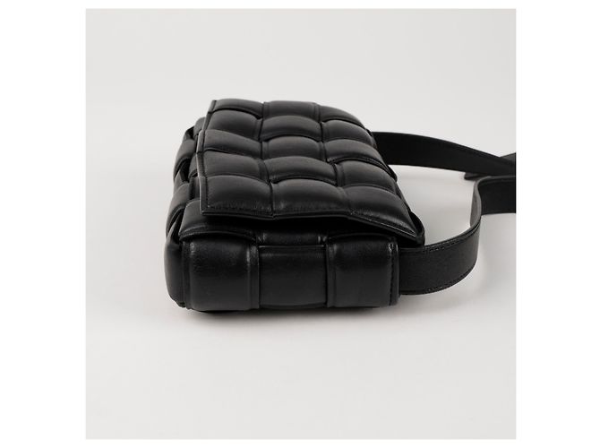 Bottega Veneta Borsa a tracolla Cassette Small imbottita Nera - vista 4