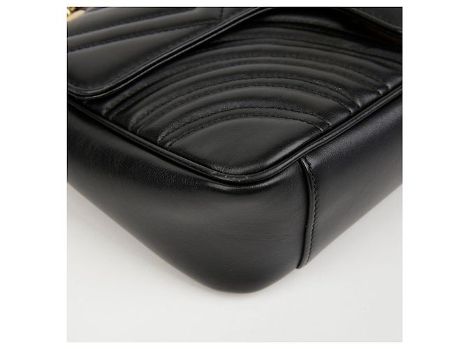 Gucci Borsa a tracolla GG Marmont Small Matelassé Nera - vista 10