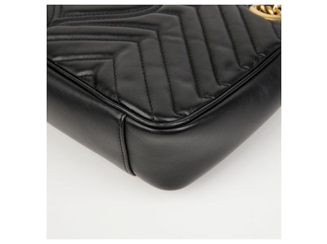 Gucci Borsa a tracolla GG Marmont Small Matelassé Nera - vista 14