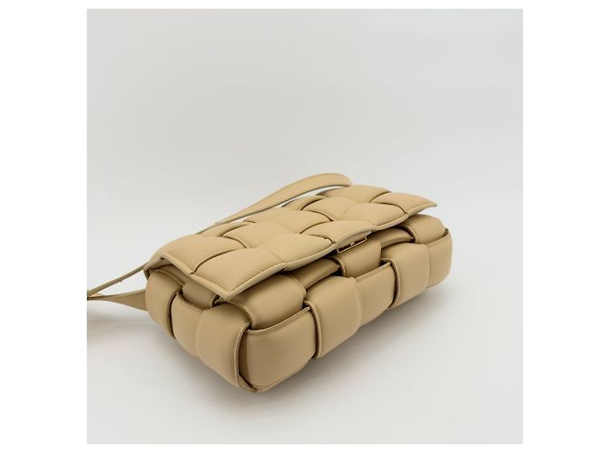 Bottega Veneta Bolsa Cassette em couro acolchoado - vista 6