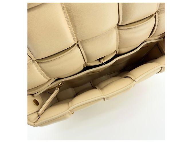Bottega Veneta Bolsa Cassette em couro acolchoado - vista 8