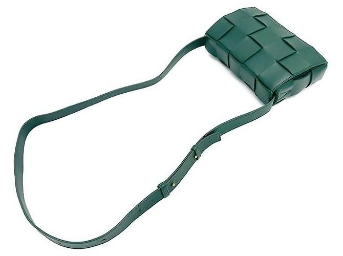 Borsa Bottega Veneta Cassette in mesh verde - vista 5