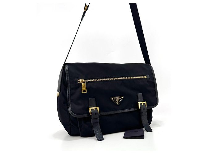 Prada Borsa Messenger Crossbody in Nylon con Logo Triangle Nero - vista 6