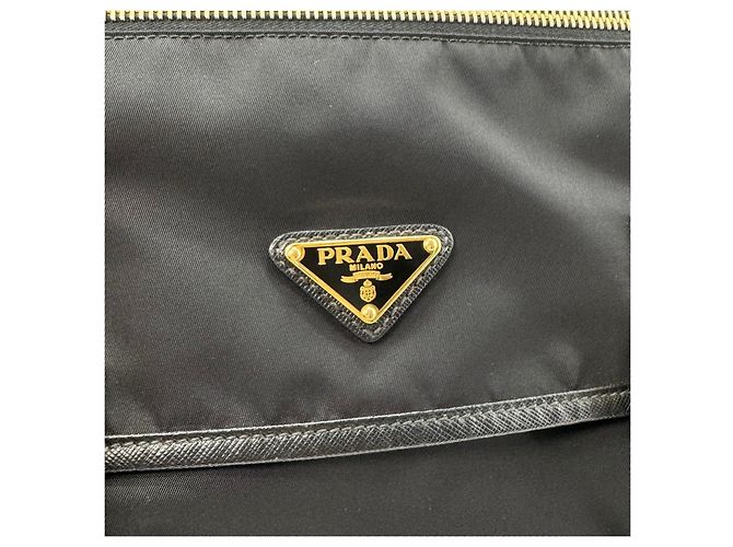 Prada Borsa Messenger Crossbody in Nylon con Logo Triangle Nero - vista 7