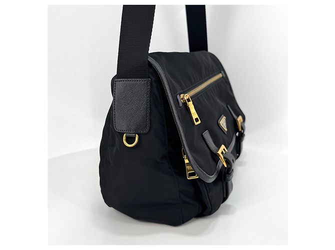 Prada Borsa Messenger Crossbody in Nylon con Logo Triangle Nero - vista 8