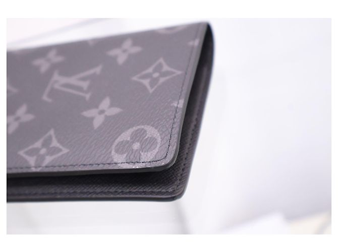 Louis Vuitton Portafoglio Lungo Brazza Monogram Eclipse - vista 12
