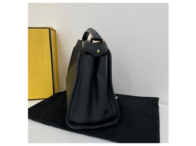 Fendi Peekaboo Essential Mini - vista 4