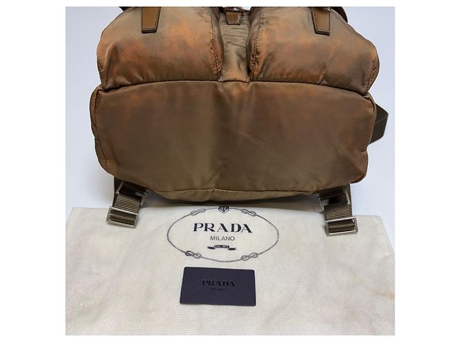 Prada Zaino in nylon bicolore marrone Medium - vista 8