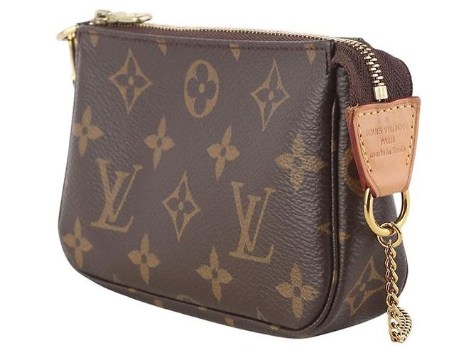 Louis Vuitton Mini Pochette Accessoires Clutch - vista 2
