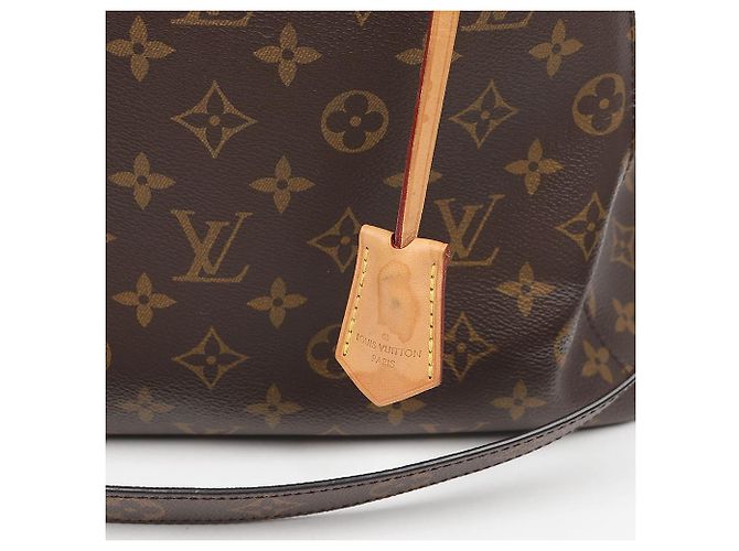 Louis Vuitton Borsa Tote Montagne MM Monogram Canvas - vista 3