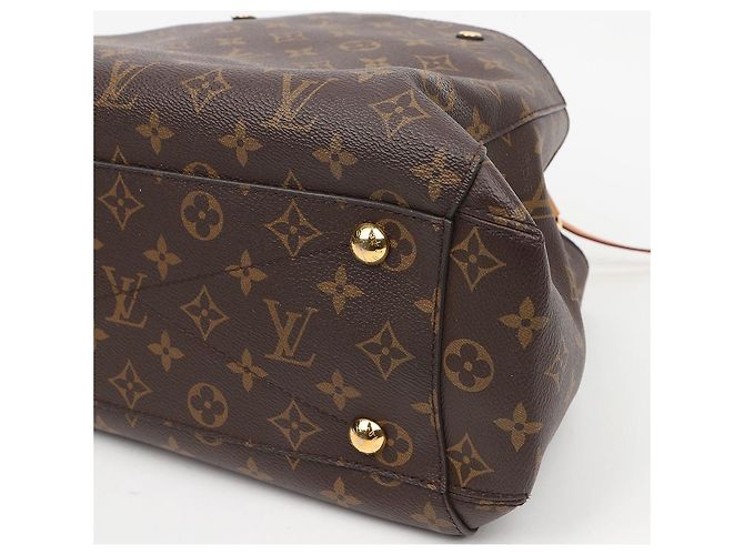 Louis Vuitton Borsa Tote Montagne MM Monogram Canvas - vista 9