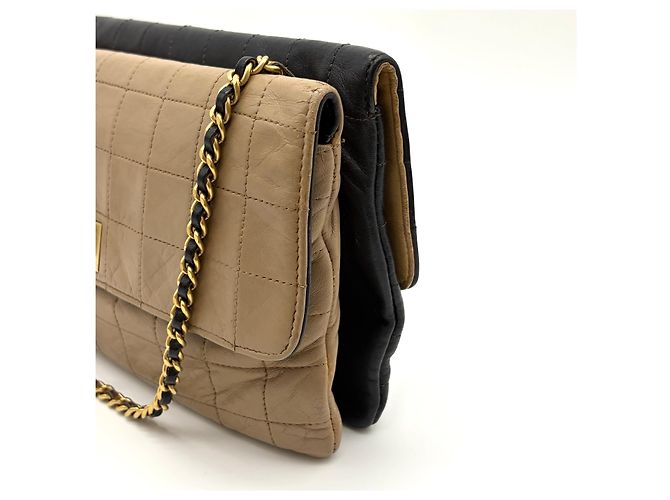 Chanel Vintage Two-Tone Chain Flap Shoulder Bag - Ansicht 24