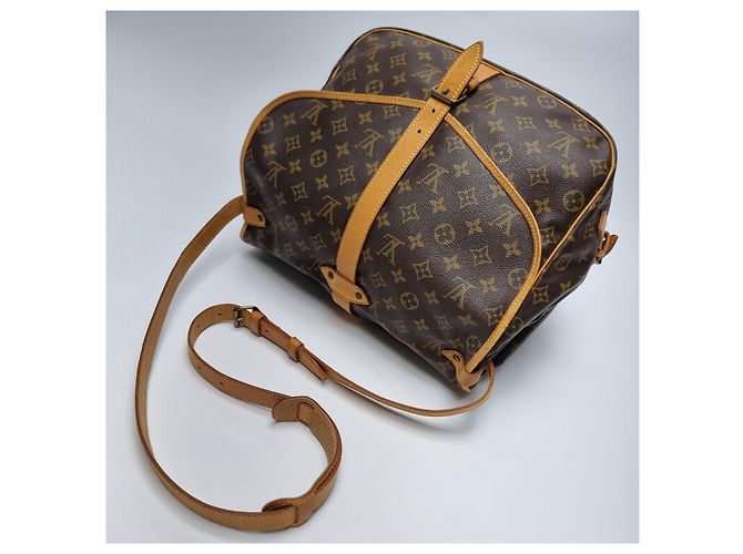 Louis Vuitton Borsa a tracolla Monogram Saumur - vista 13
