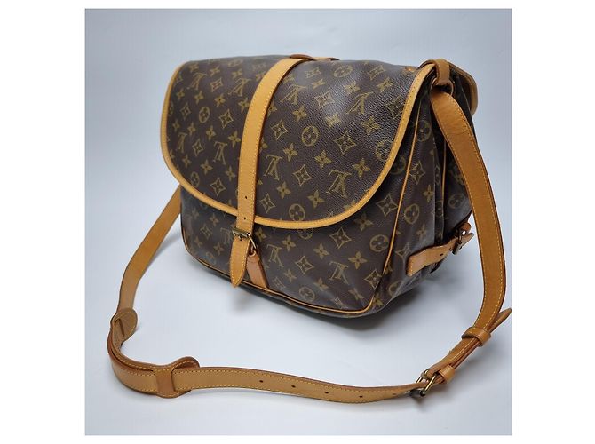 Louis Vuitton Borsa a tracolla Monogram Saumur - vista 6