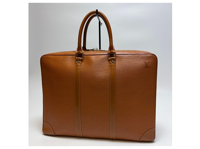 Louis Vuitton Portadocumenti Epi Camel Unisex (Valigetta Premium) - vista 10