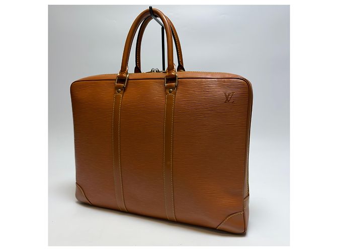 Louis Vuitton Portadocumenti Epi Camel Unisex (Valigetta Premium) - vista 6