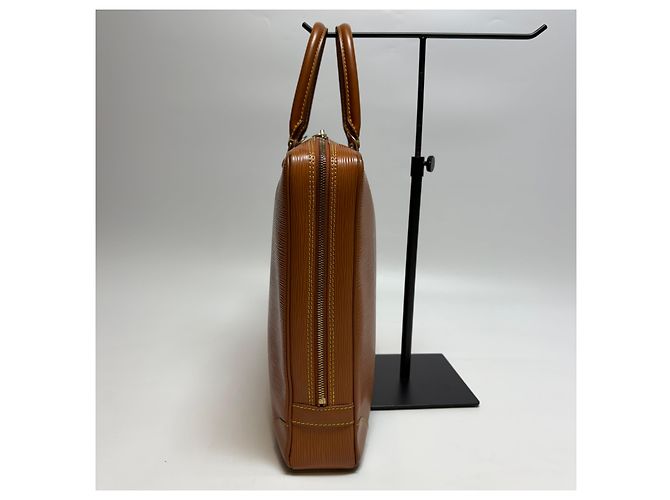 Louis Vuitton Portadocumenti Epi Camel Unisex (Valigetta Premium) - vista 7