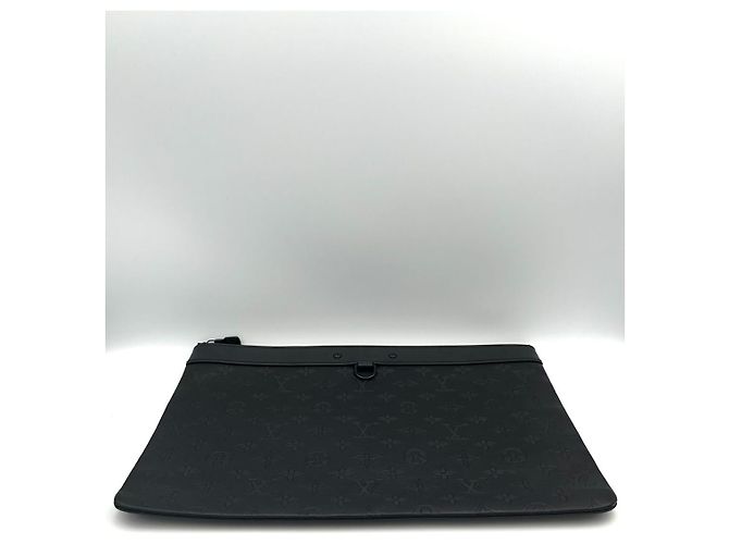 Louis Vuitton Clutch Pochette Monogram Shadow - vista 2