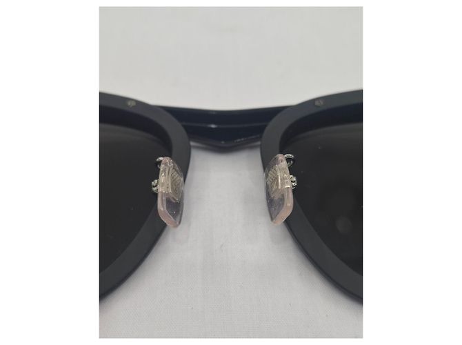 Louis Vuitton Flight Metal Square Sunglasses Deep Black - view 17